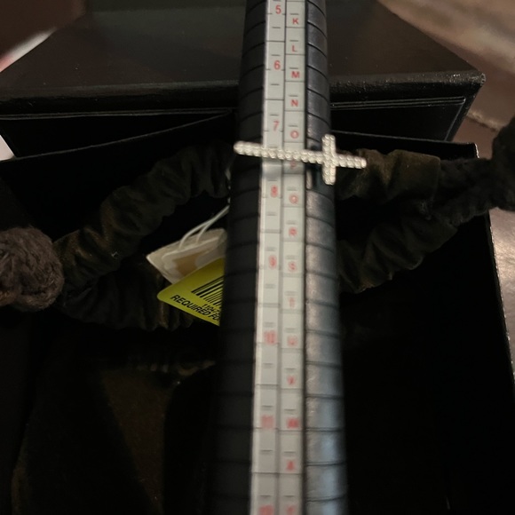 Michael Kors silver cross ring - Picture 4 of 4